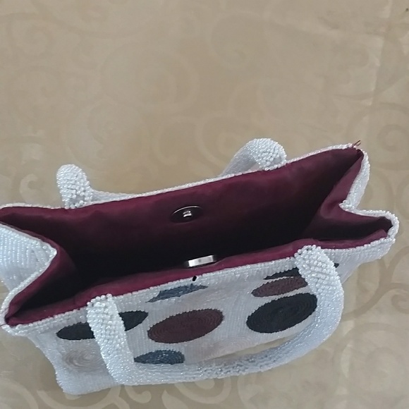 Purse - Picture 3 of 3